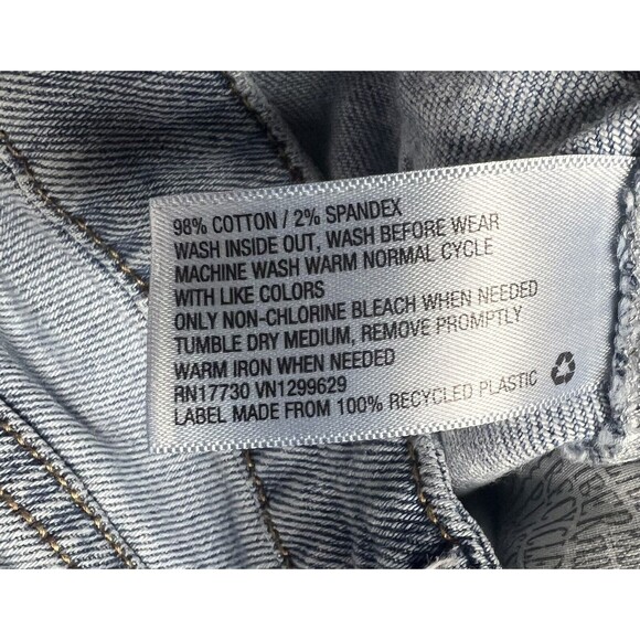 Wild Fable Womens High Rise Mom Jeans Pleated Button Fly Light Wash Size 00 - Picture 5 of 7